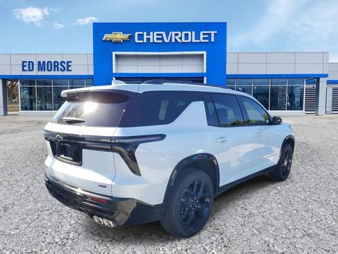 New 2026 Chevrolet Traverse RS image 3