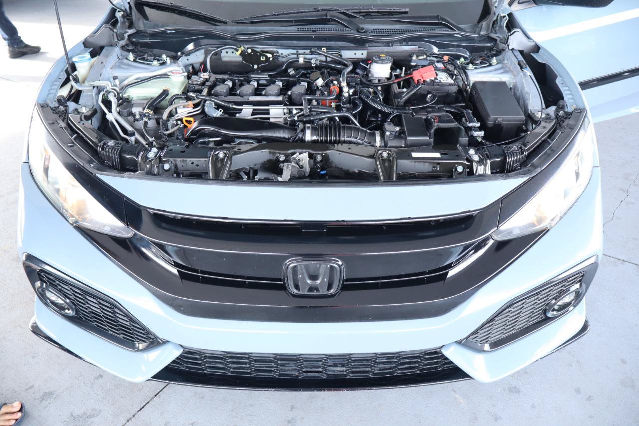 Used 2018 Honda Civic Sport image 39