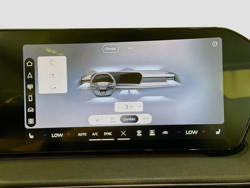 New 2026 Audi Q3 quattro 2.0T AWD/4WD image 16