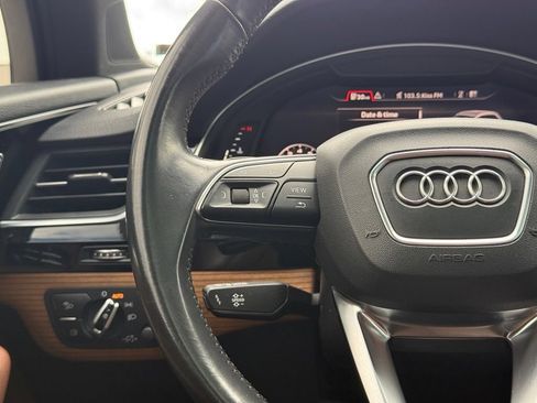 Used 2017 Audi Q7 3.0T Prestige AWD/4WD image 18