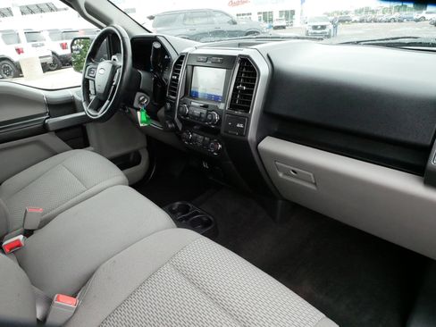 Used 2019 Ford F150 XLT w/ Equipment Group 302A Luxury AWD/4WD image 10