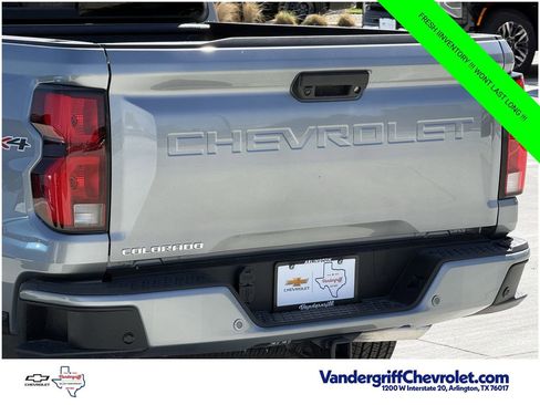 New 2026 Chevrolet Colorado LT w/ LT Convenience Package AWD/4WD image 6