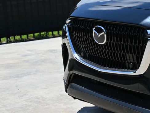 Used 2025 MAZDA CX-90 3.3 Turbo w/ Preferred Package AWD/4WD image 8