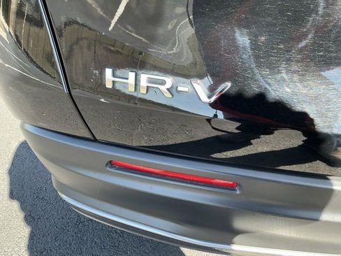 Used 2025 Honda HR-V Sport image 6