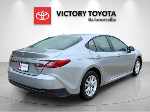 Used 2026 Toyota Camry LE FWD image 7