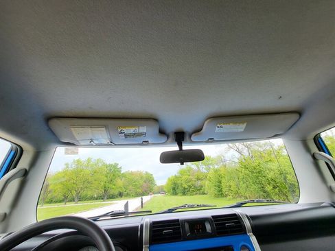Used 2007 Toyota FJ Cruiser 4WD image 22