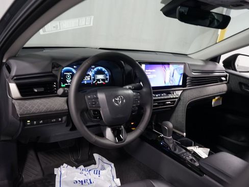 New 2026 Toyota Camry XLE image 11