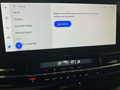 Used 2025 Toyota Sienna XLE image 37