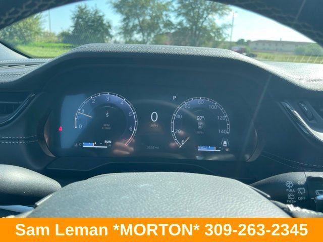 Used 2026 Jeep Grand Cherokee Limited w/ Limited Altitude Package AWD/4WD image 13