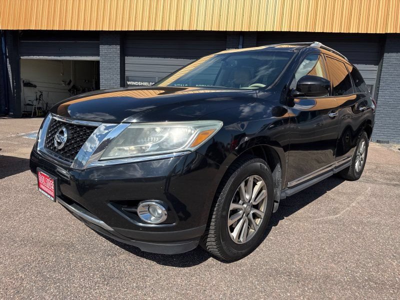 Used 2013 Nissan Pathfinder SL AWD/4WD image 9