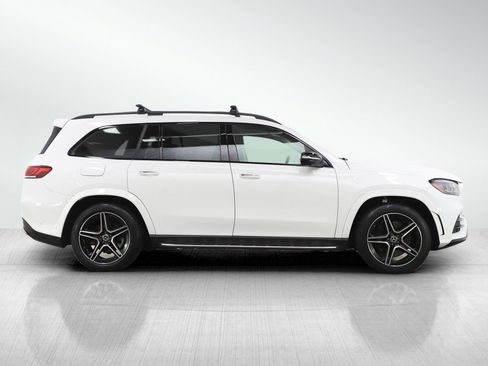 Used 2023 Mercedes-Benz GLS 580 4MATIC image 7