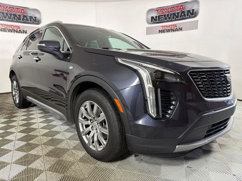 Used 2023 Cadillac XT4 Premium Luxury image 1