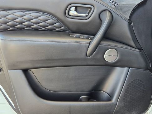 Used 2021 INFINITI QX80 Sensory w/ All-Season Package image 11