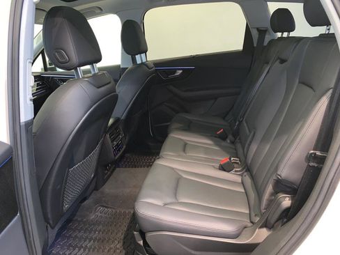 Used 2023 Audi Q7 3.0T Prestige image 49