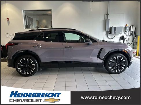 Used 2024 Chevrolet Blazer EV RS AWD/4WD image 2