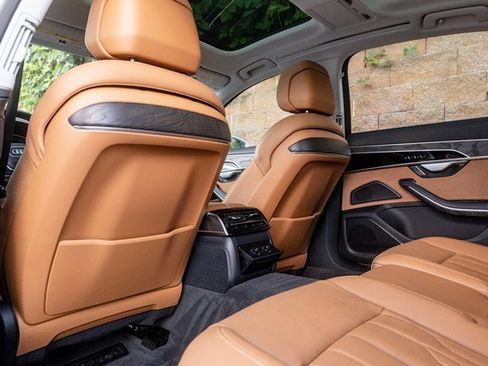 Used 2022 Audi A8 L 3.0T image 26