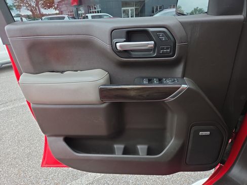 Used 2020 GMC Sierra 1500 SLT w/ SLT Premium Plus Package AWD/4WD image 18