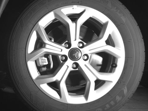 Used 2025 Jeep Compass Latitude AWD/4WD image 12