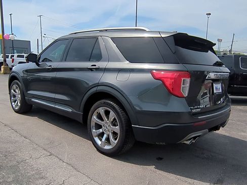 Used 2020 Ford Explorer Platinum w/ Premium Technology Package AWD/4WD image 6