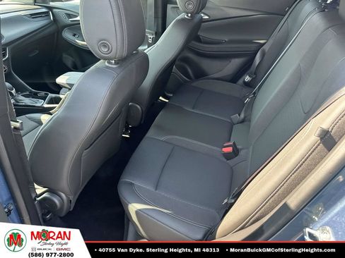 Certified 2024 Buick Encore GX Preferred FWD image 10