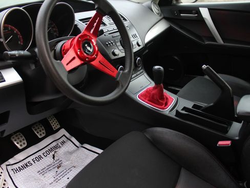 Used 2013 MAZDA MAZDA3 Touring image 9