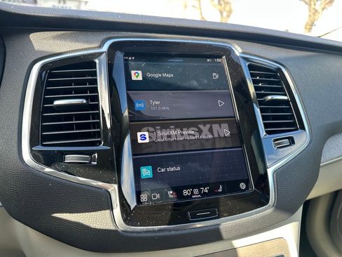 Used 2023 Volvo XC90 B5 Plus w/ Protection Package Premier image 11