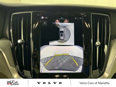 New 2026 Volvo V60 B5 Cross Country Plus w/ Protection Package Premier image 24