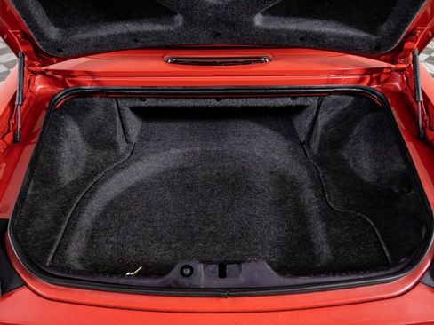 Used 2003 Ford Thunderbird image 8