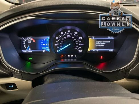 Used 2019 Ford Fusion SE image 21