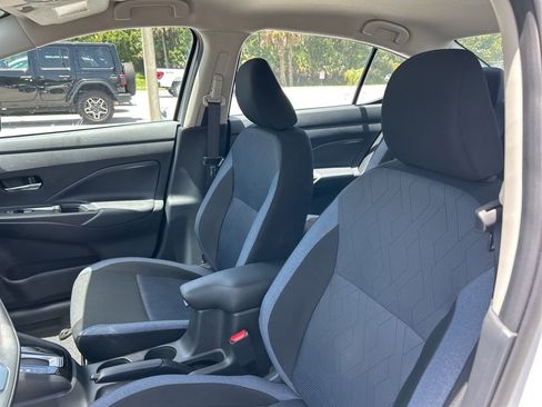 New 2025 Nissan Versa SV image 14