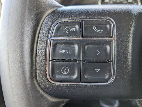 Used 2017 Jeep Wrangler Unlimited Sahara w/ Connectivity Group image 20