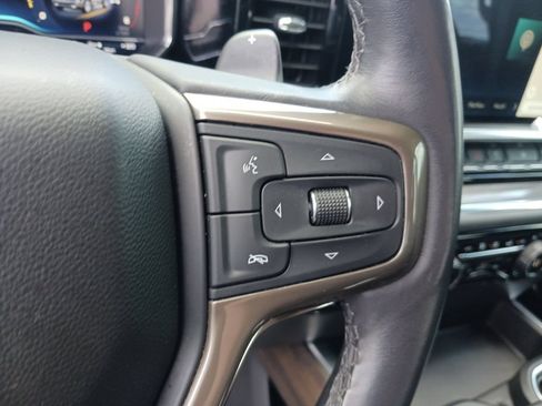 Used 2023 Chevrolet Silverado 1500 High Country w/ High Country Premium Package AWD/4WD image 36