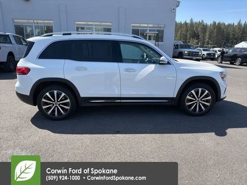 Used 2022 Mercedes-Benz GLB 250 4MATIC image 13