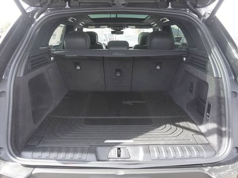 New 2026 Land Rover Range Rover Sport SE image 31