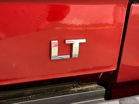 Used 2018 Chevrolet Silverado 1500 LT w/ All Star Edition AWD/4WD image 25