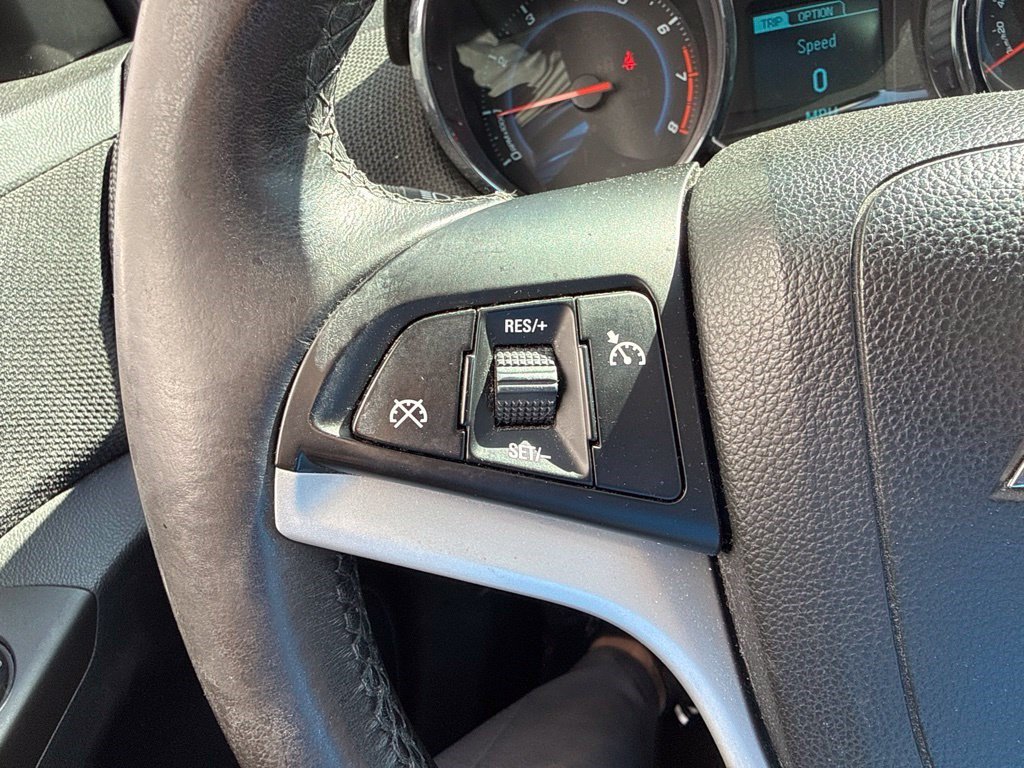 Used 2015 Chevrolet Cruze LTZ w/ Sun, Sound and Sport Package FWD image 11