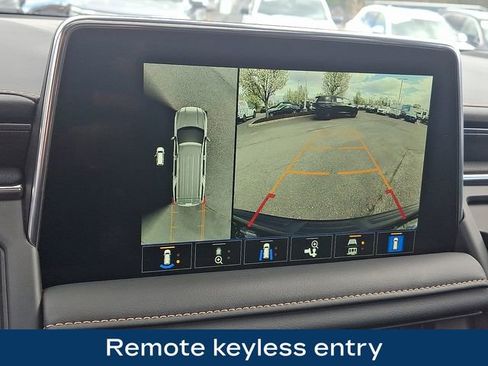 Used 2024 GMC Yukon AT4 w/ AT4 Premium Plus Package image 12