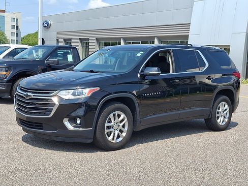 Used 2018 Chevrolet Traverse LT AWD/4WD image 5