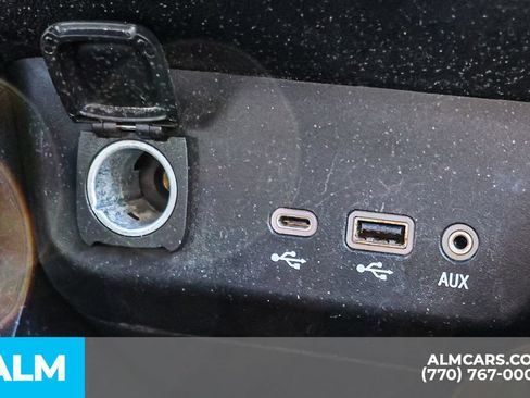 Used 2023 Chevrolet TrailBlazer LT AWD/4WD image 38