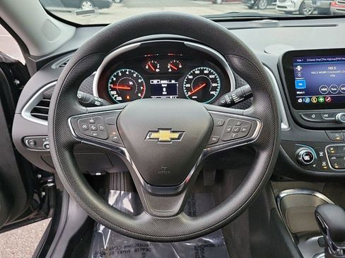 Used 2024 Chevrolet Malibu LT image 20