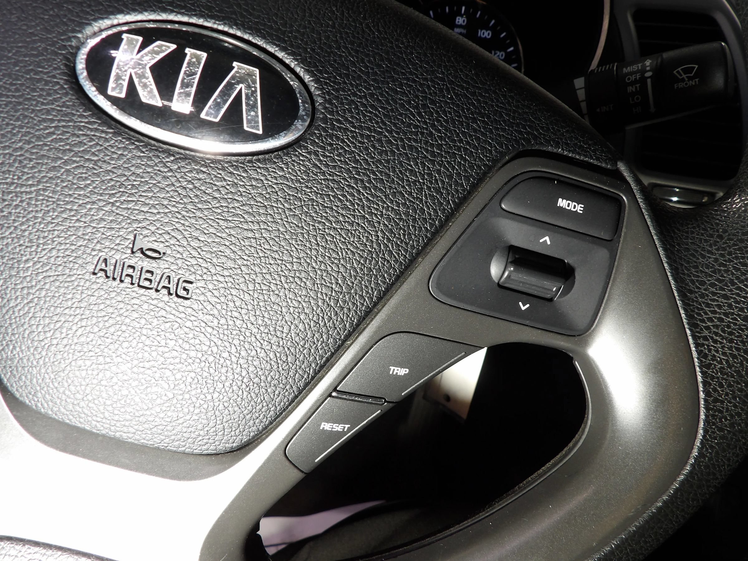 Used 2017 Kia Forte LX FWD image 14