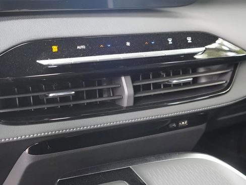 New 2026 Buick Enclave Sport Touring w/ Super Cruise Package FWD image 14