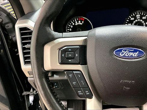Used 2017 Ford F150 Lariat w/ Equipment Group 502A Luxury AWD/4WD image 19