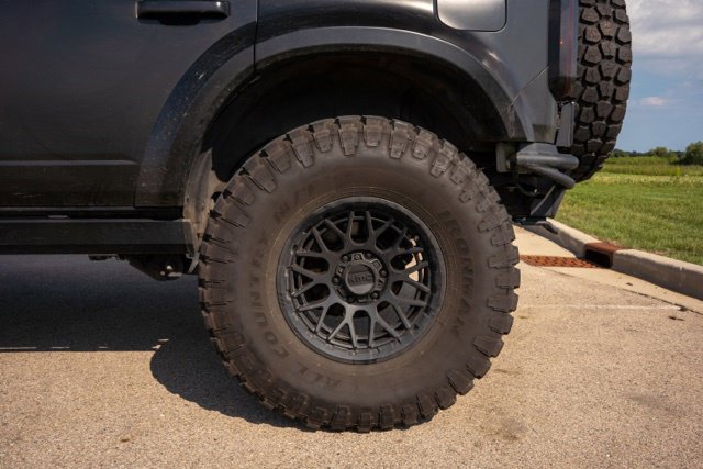 Used 2021 Ford Bronco First Edition AWD/4WD image 12