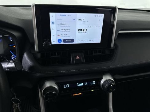 Used 2023 Toyota RAV4 LE AWD/4WD image 13