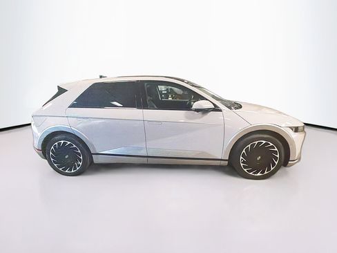 Used 2023 Hyundai Ioniq 5 Limited image 10