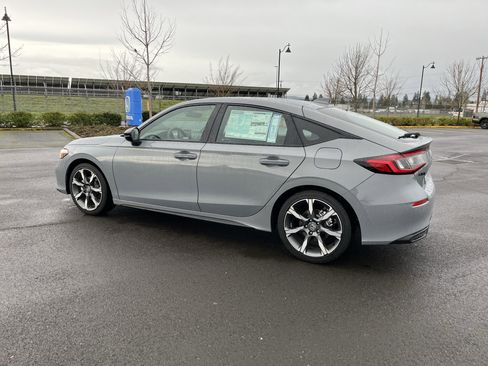 Used 2026 Honda Civic Sport Touring image 3