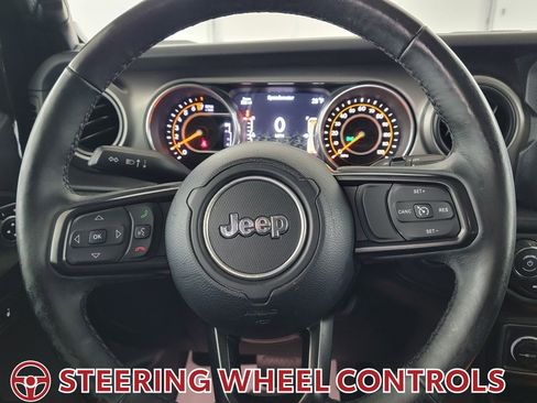 Used 2018 Jeep Wrangler Unlimited Sport S image 19