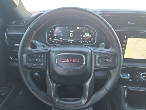 Used 2023 GMC Sierra 1500 AT4 w/ Technology Package AWD/4WD image 13