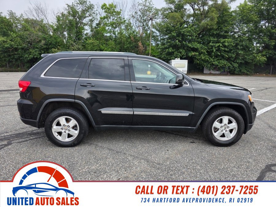 Used 2012 Jeep Grand Cherokee Laredo w/ Laredo E Group AWD/4WD image 6